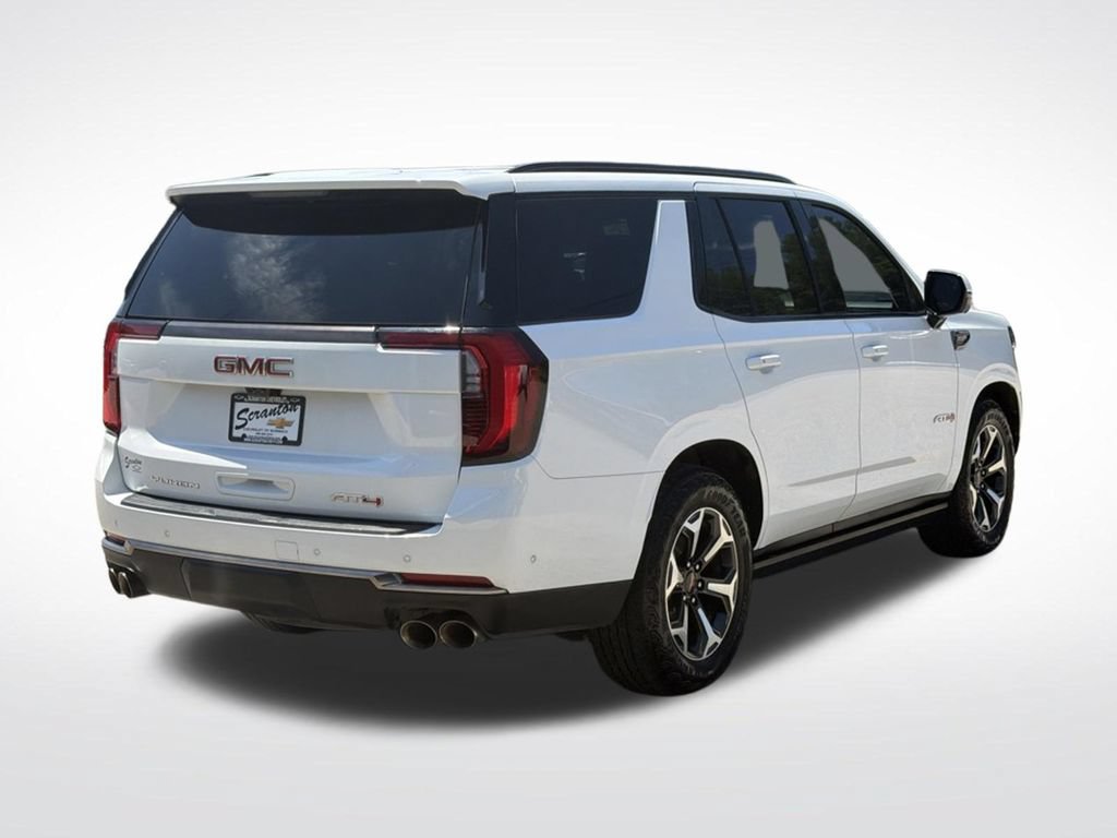 Certified 2025 GMC Yukon AT4 Ultimate w/ LPO, Floor Liner Package AWD/4WD image 8