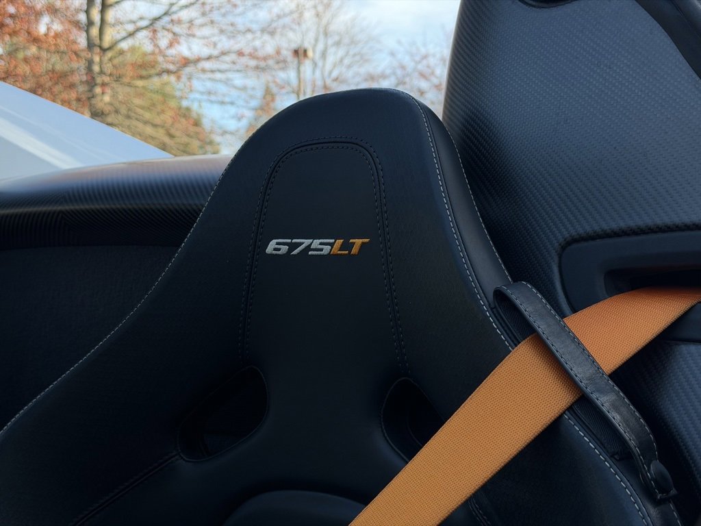 Used 2016 McLaren 675LT Spider image 14