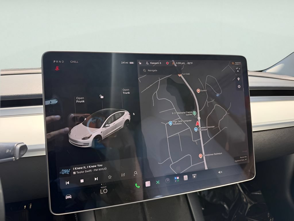 Used 2022 Tesla Model 3 Long Range AWD/4WD image 19