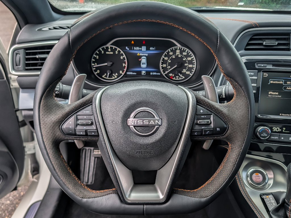 Used 2023 Nissan Maxima SR w/ Sport Mat Group image 18