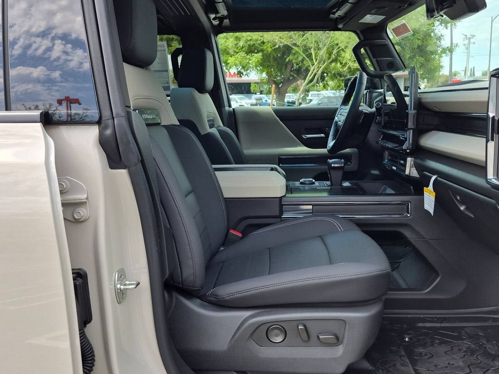New 2026 GMC Hummer EV 4x4 Crew Cab w/ LPO, Sport Package image 24