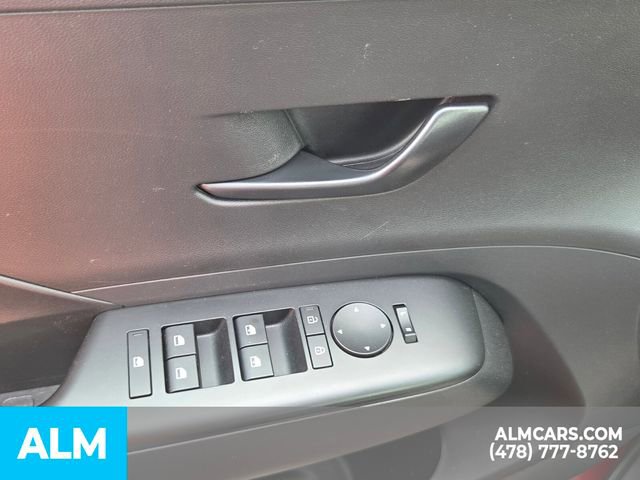 Used 2026 Hyundai Kona SEL Sport image 12