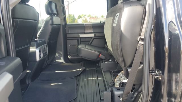 Used 2017 Ford F250 Lariat w/ Lariat Ultimate Package image 31
