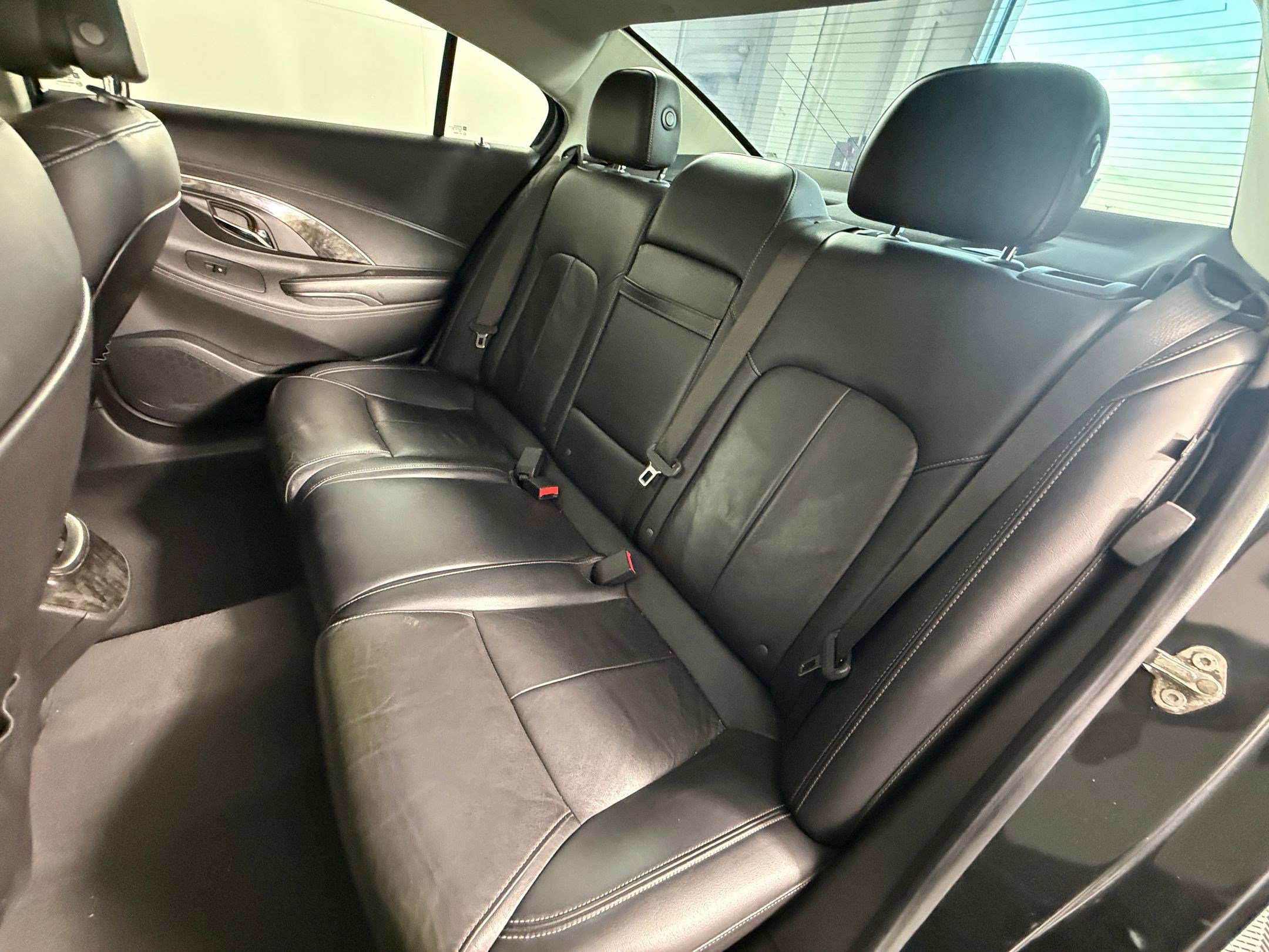 Used 2014 Buick LaCrosse Leather FWD image 14