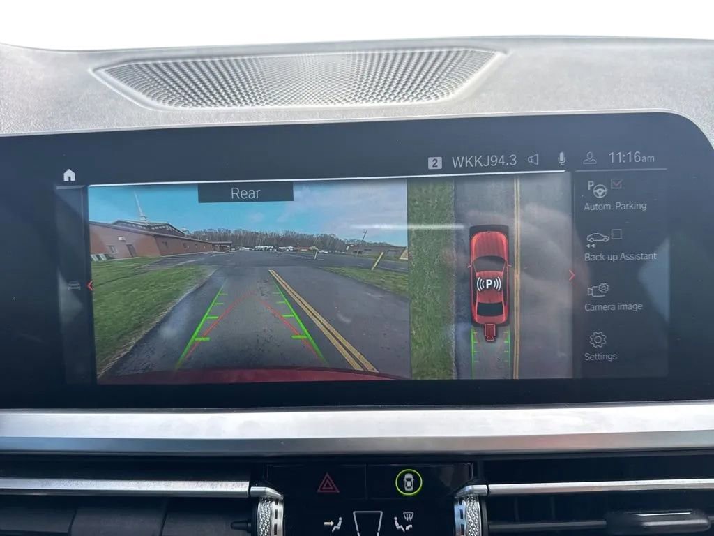 Used 2021 BMW 330i xDrive Sedan AWD/4WD image 22