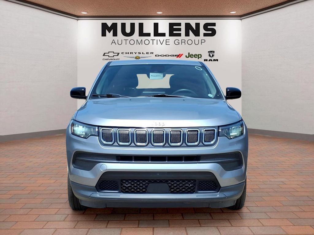 Used 2022 Jeep Compass Sport AWD/4WD image 6