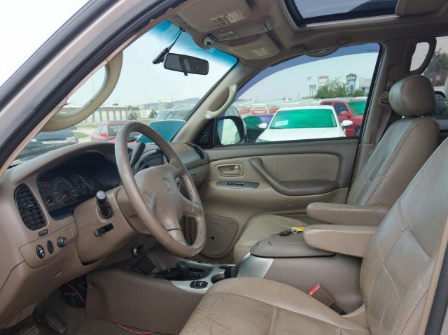Used 2001 Toyota Sequoia Limited AWD/4WD image 14
