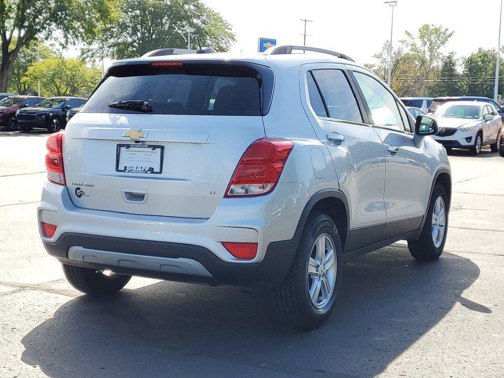 Used 2019 Chevrolet Trax LT w/ LT Convenience Package AWD/4WD image 3