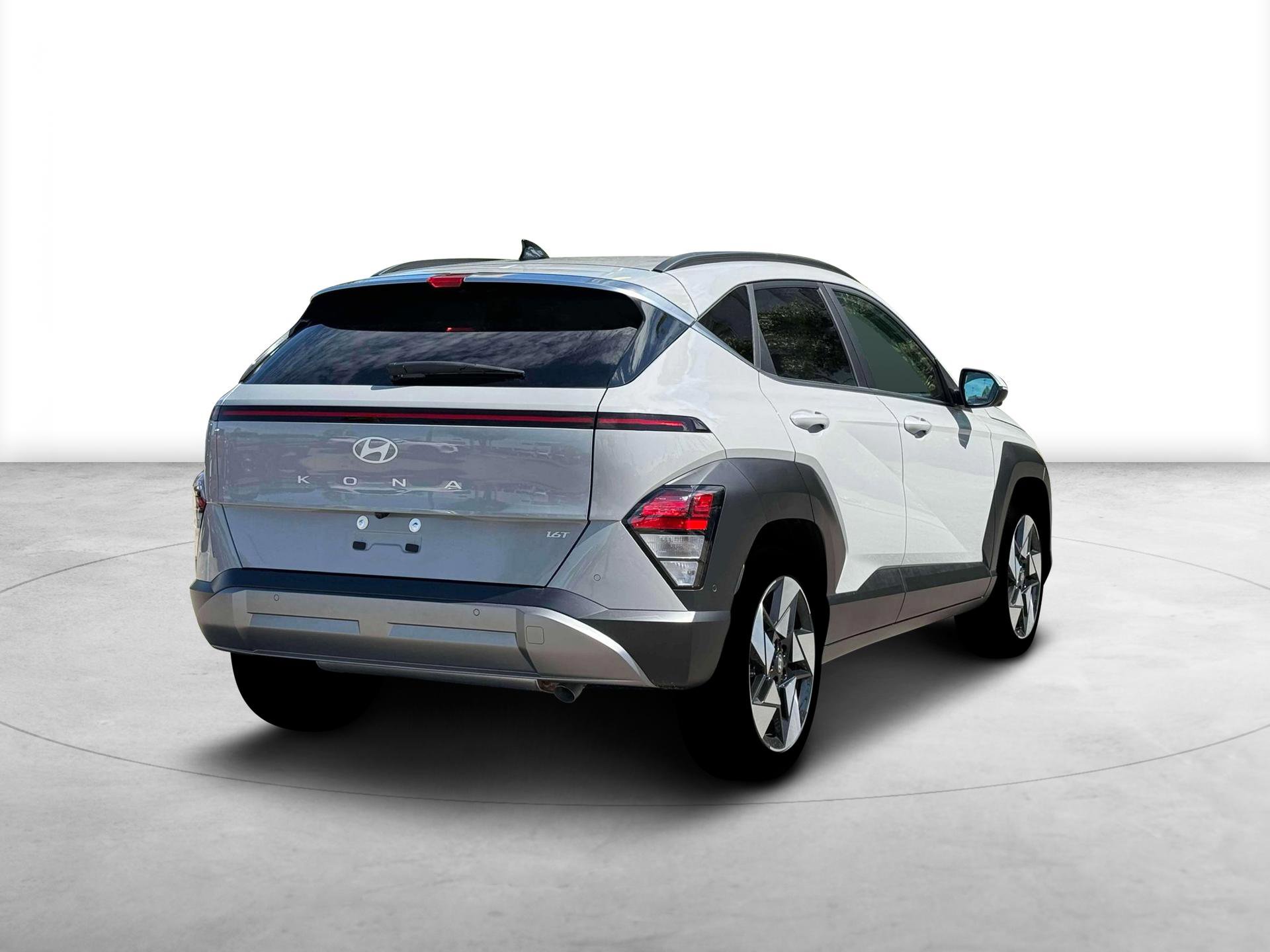 New 2026 Hyundai Kona Limited FWD image 7