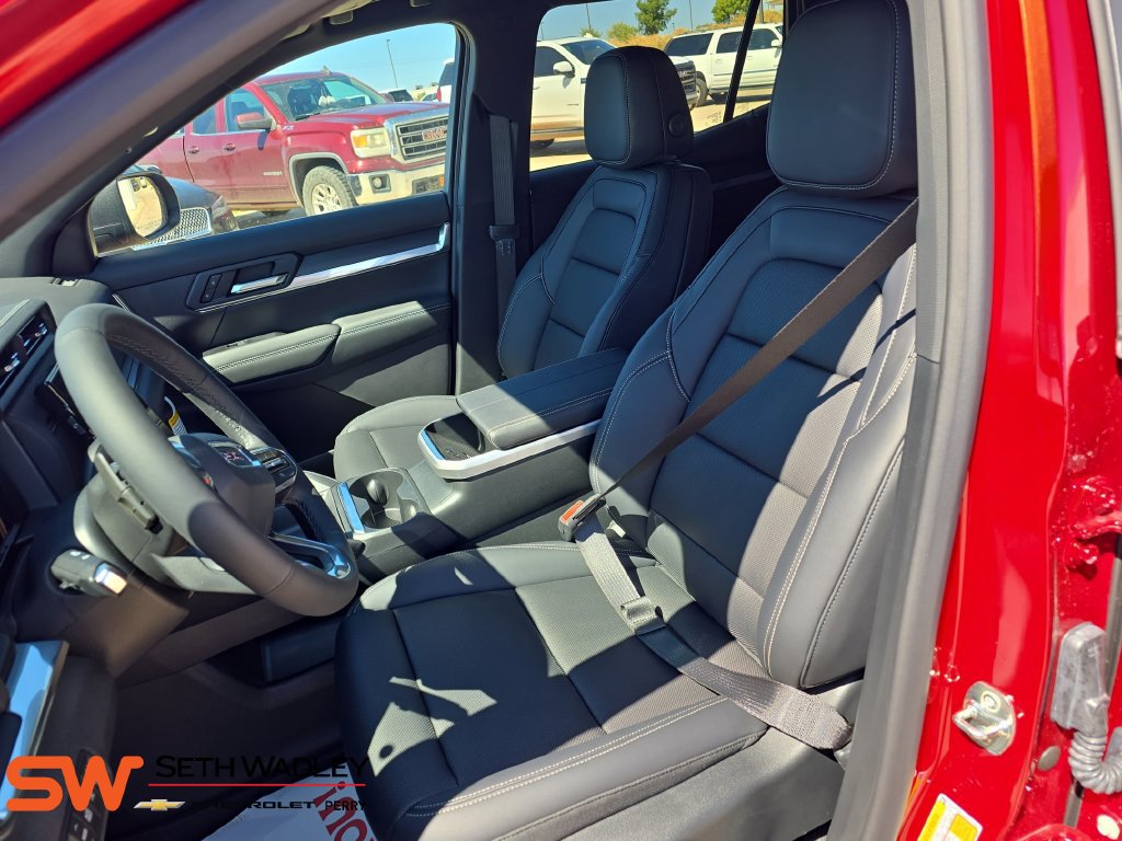 New 2027 GMC Terrain Elevation w/ Elevation Premium Package FWD image 16