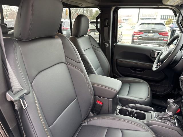 New 2026 Jeep Gladiator Sport AWD/4WD image 13