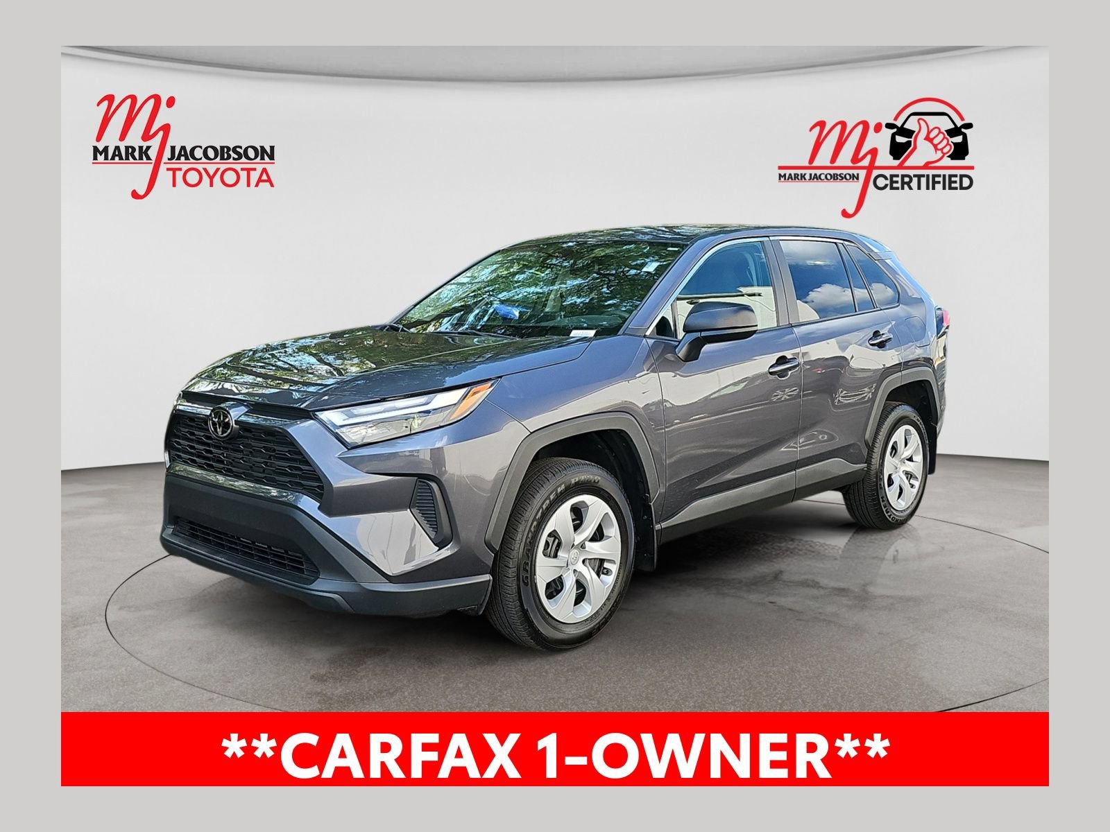 Used 2025 Toyota RAV4 LE AWD/4WD image 1