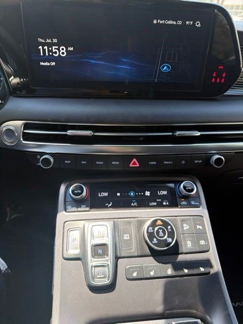 Used 2024 Hyundai Palisade Calligraphy AWD/4WD image 22