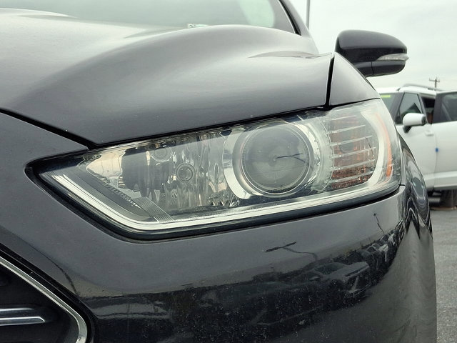 Used 2014 Ford Fusion SE w/ Equipment Group 201A image 8