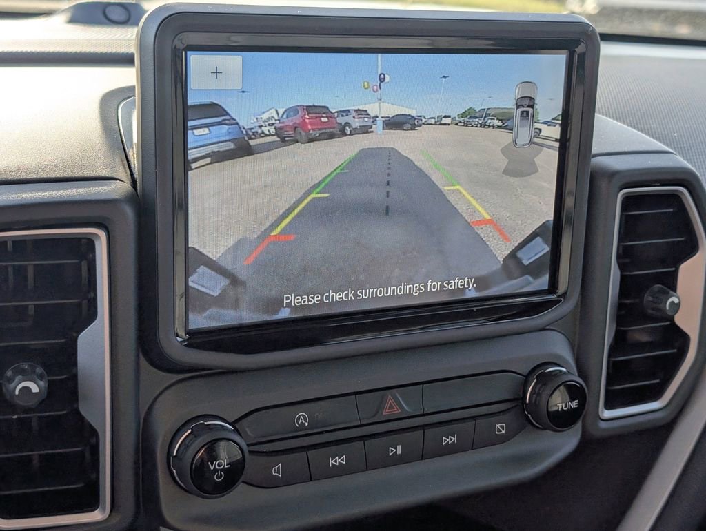 Used 2022 Ford Bronco Sport Outer Banks w/ Tech Package AWD/4WD image 17