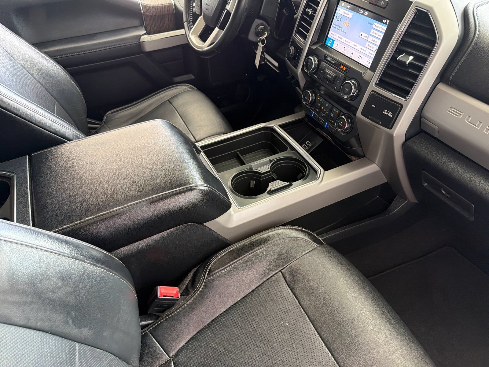 Used 2019 Ford F250 Lariat w/ Lariat Value Package AWD/4WD image 16