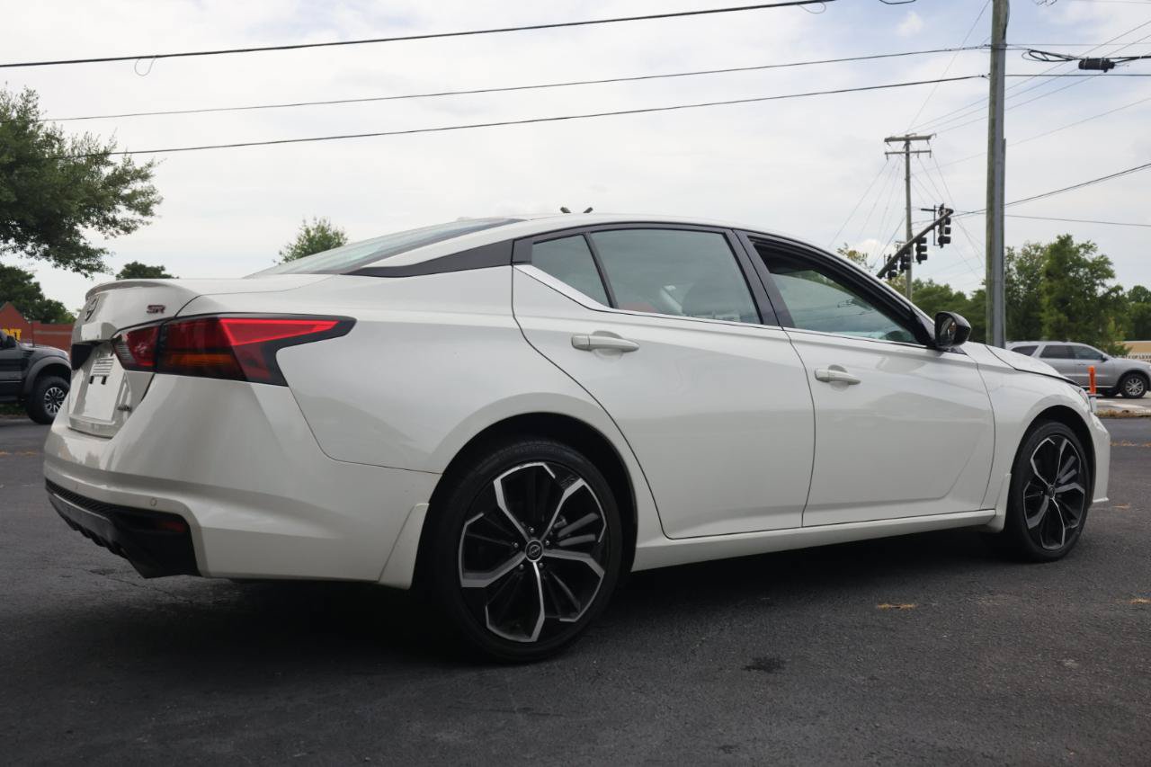 Used 2024 Nissan Altima 2.5 SR w/ SR Premium Package AWD/4WD image 5