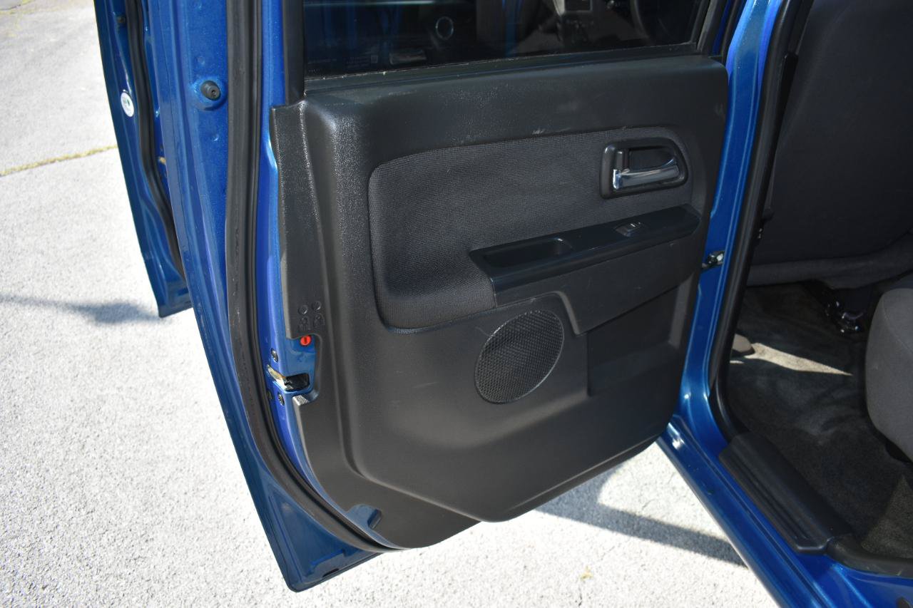 Used 2012 Chevrolet Colorado LT AWD/4WD image 18