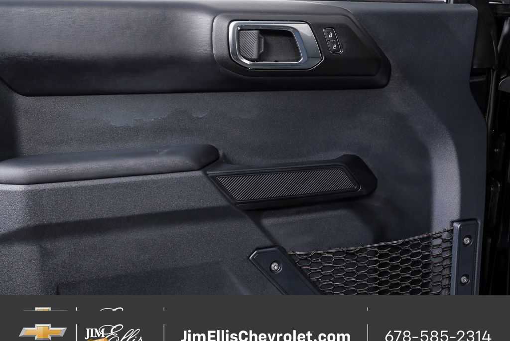 Used 2025 Ford Bronco Outer Banks image 7