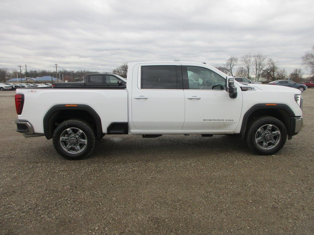 New 2026 GMC Sierra 2500 SLT image 3