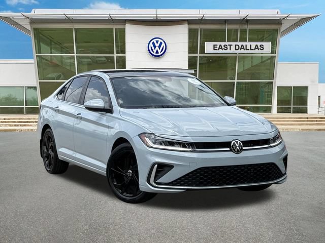 Used 2026 Volkswagen Jetta SE FWD image 1