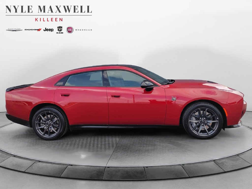 New 2026 Dodge Charger Scat Pack w/ Blacktop Package AWD/4WD image 17