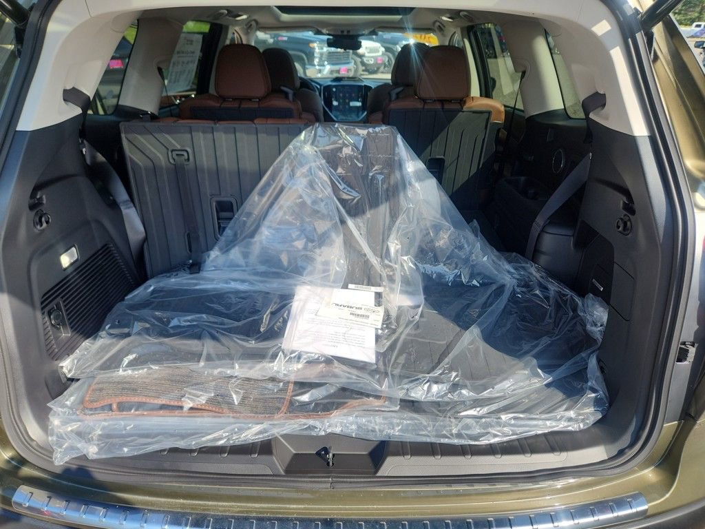 New 2025 Subaru Ascent Touring w/ Popular Package #2 image 17