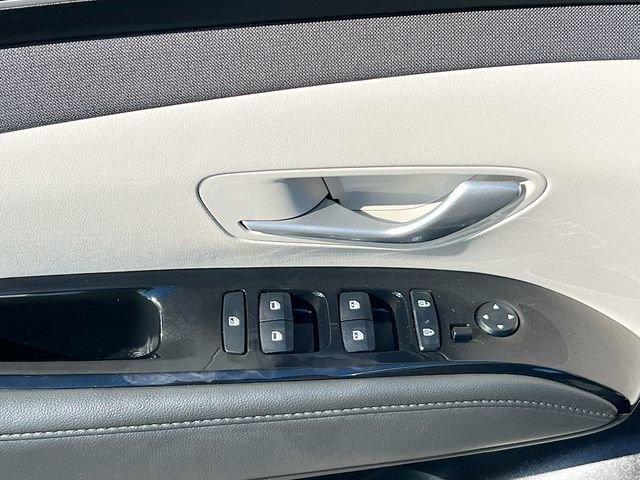 Used 2024 Hyundai Tucson Limited image 18