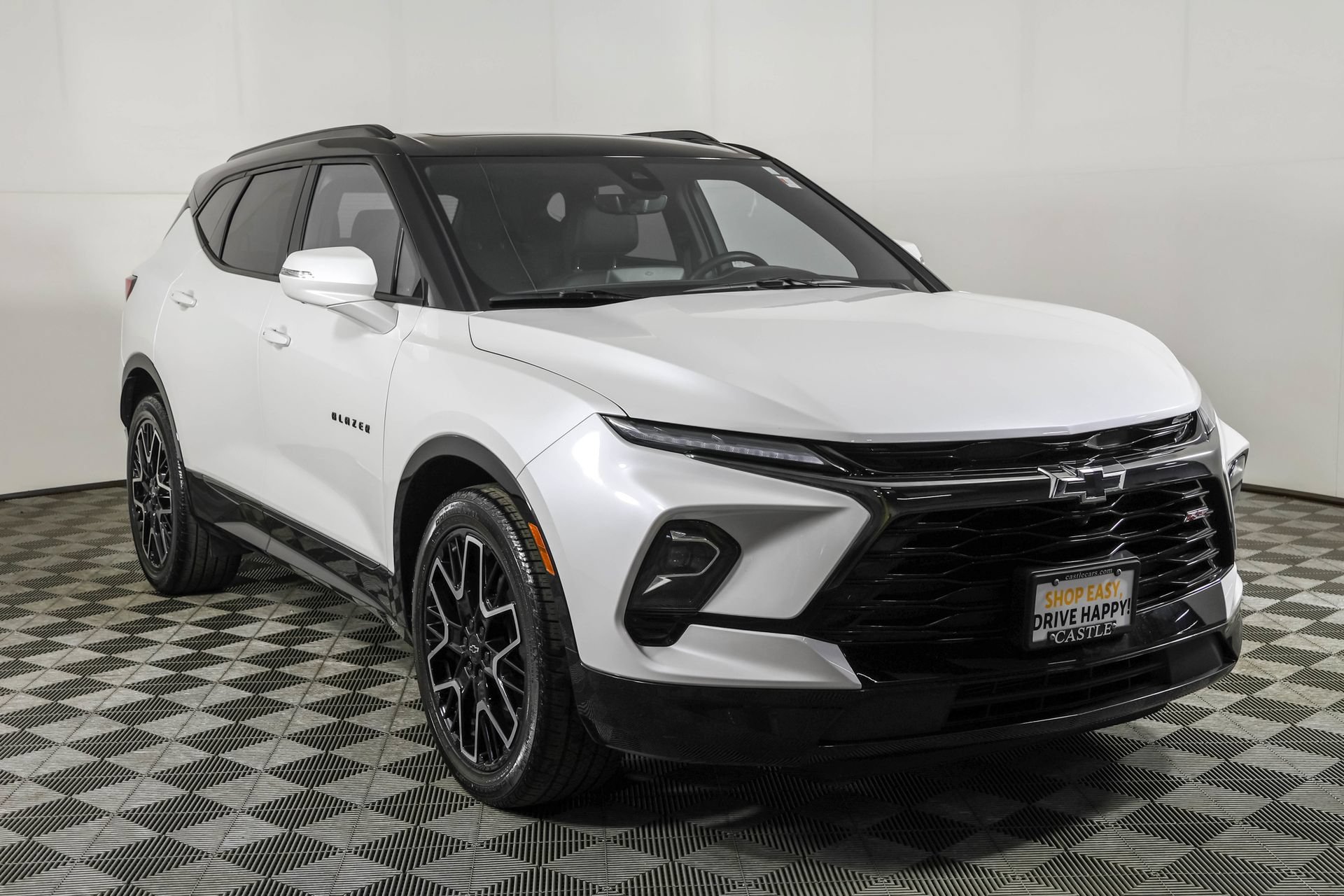 Used 2023 Chevrolet Blazer RS w/ Driver Confidence II Package AWD/4WD image 17