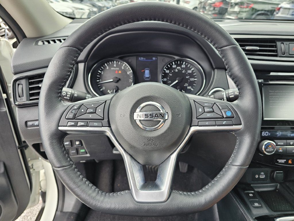 Used 2020 Nissan Rogue SL w/ Premium Package FWD image 25