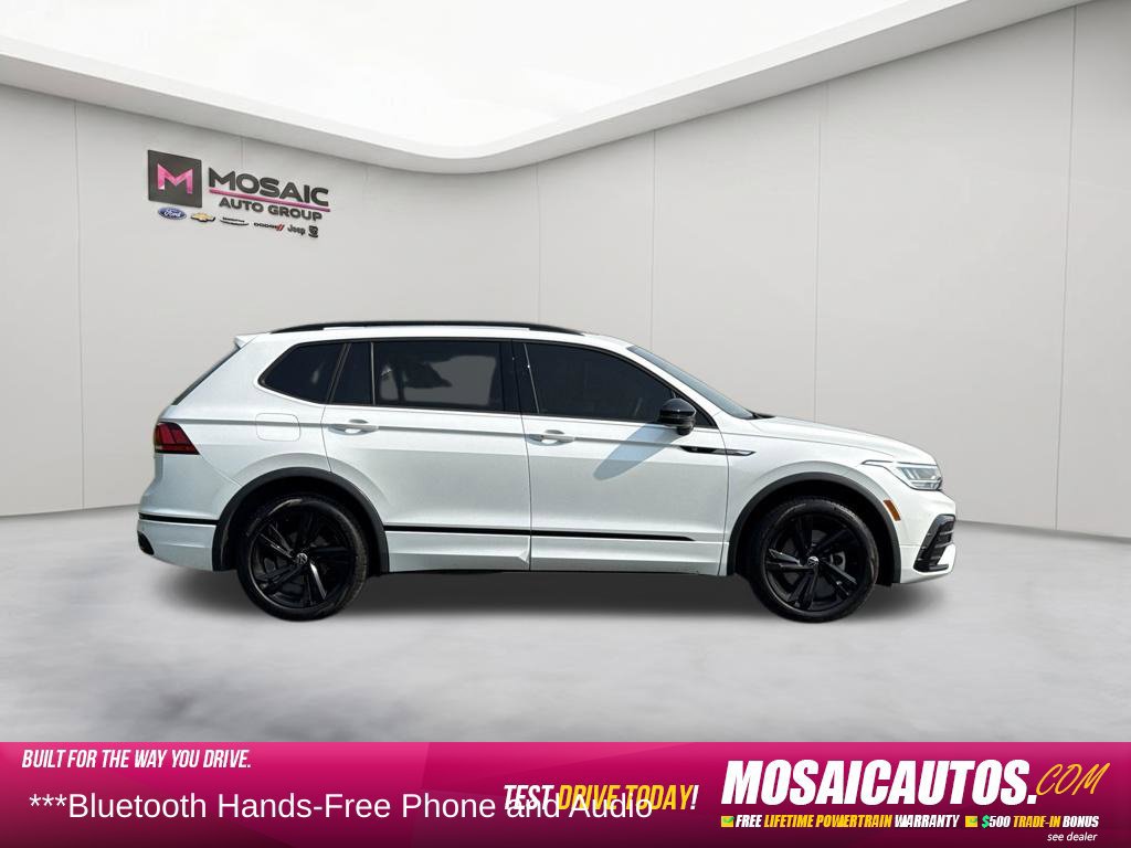 Used 2023 Volkswagen Tiguan SE R-Line AWD/4WD image 8