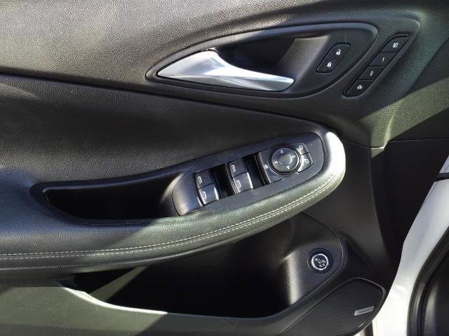 Used 2022 Buick Encore GX Essence w/ Advanced Technology Package image 13