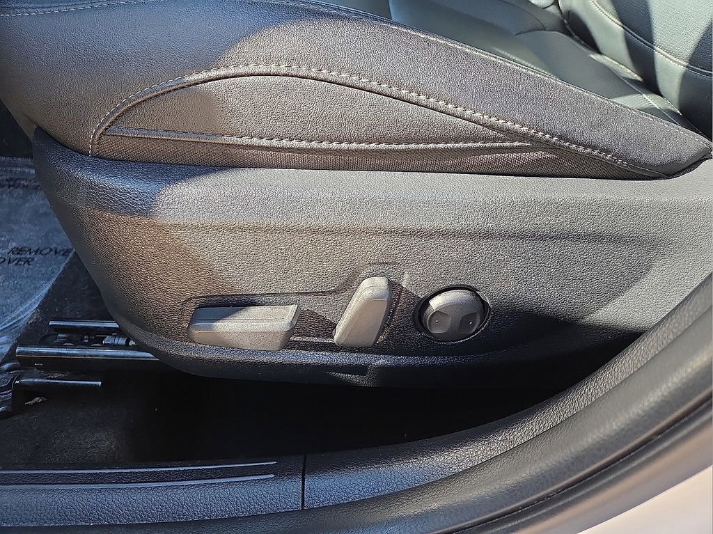 Used 2024 Kia Seltos EX image 23