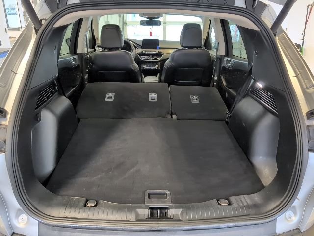 Certified 2020 Ford Escape Titanium AWD/4WD image 28