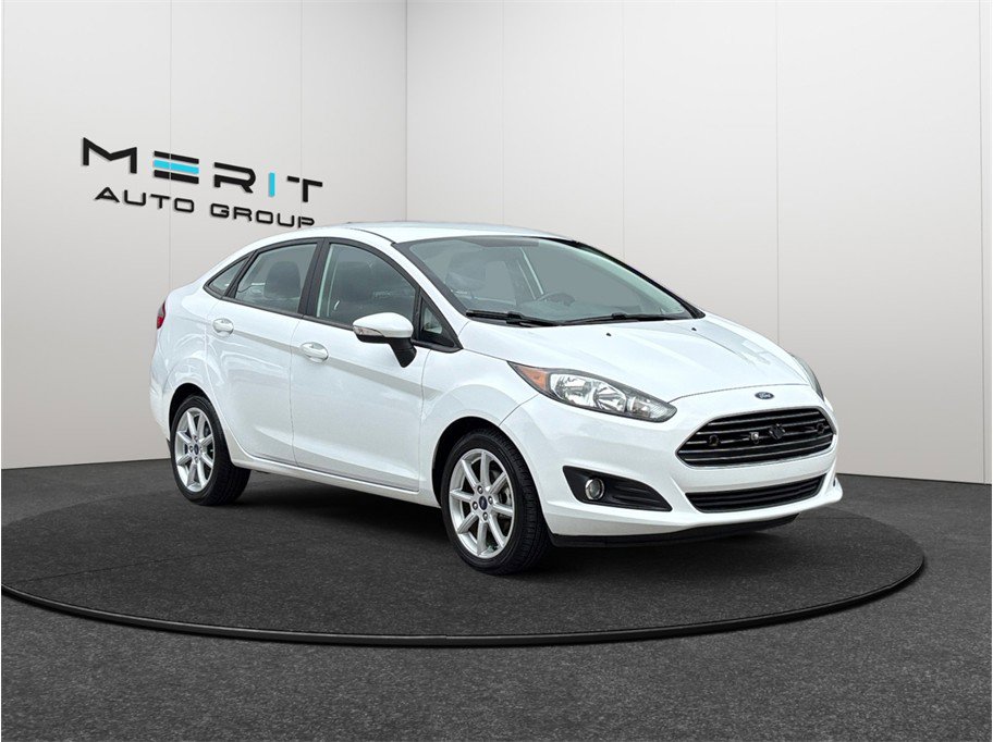 Used 2016 Ford Fiesta SE w/ Equipment Group 201A FWD image 1