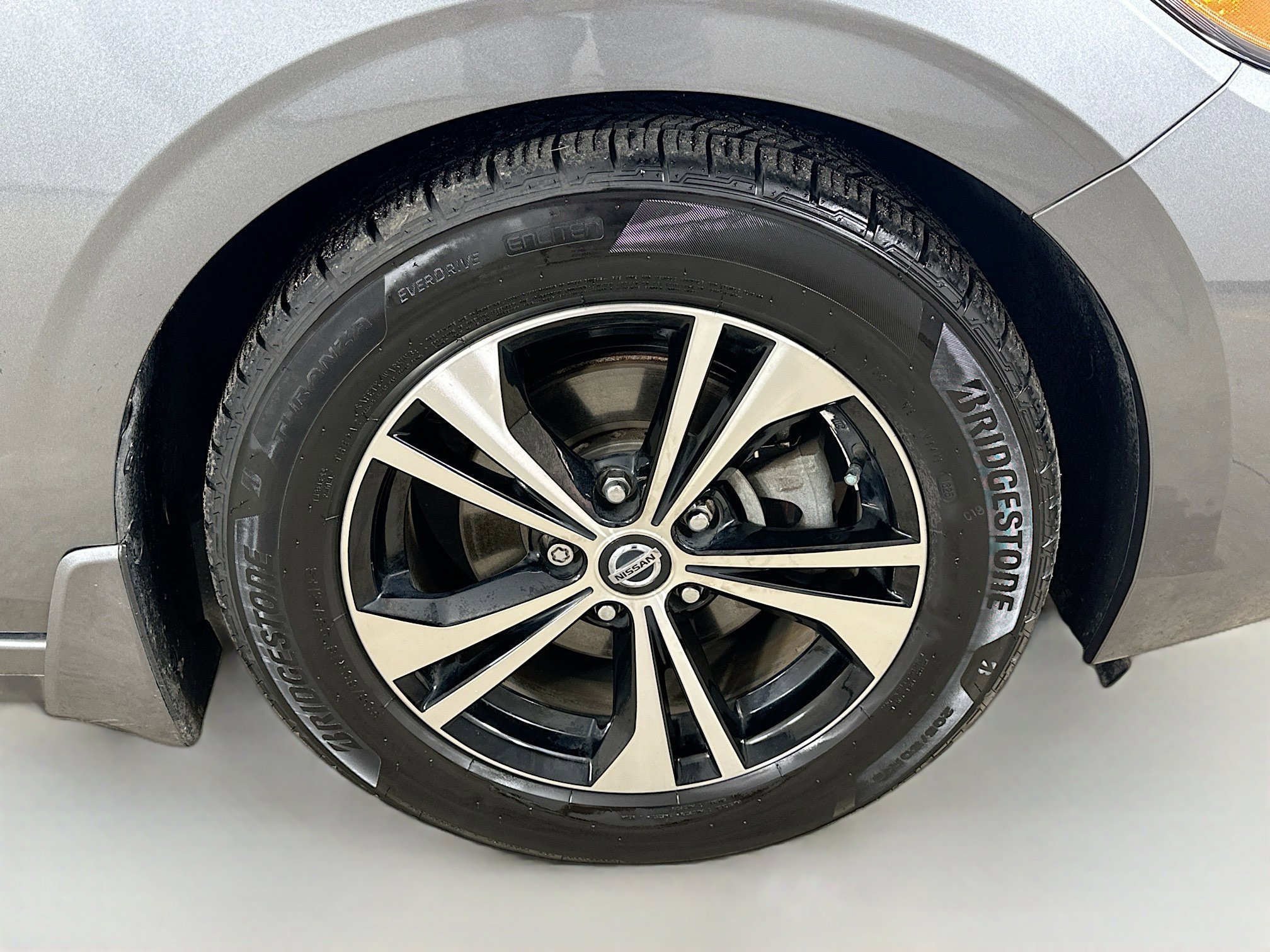 Used 2022 Nissan Sentra SV FWD image 10