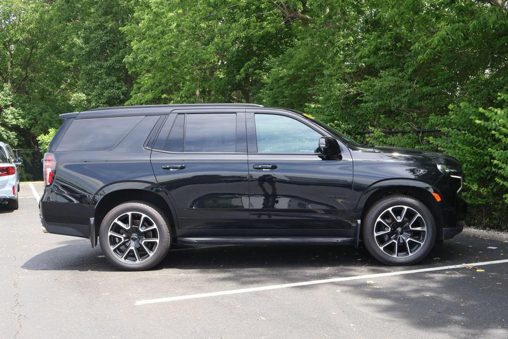Certified 2022 Chevrolet Tahoe RST w/ Sport Performance Package AWD/4WD image 9