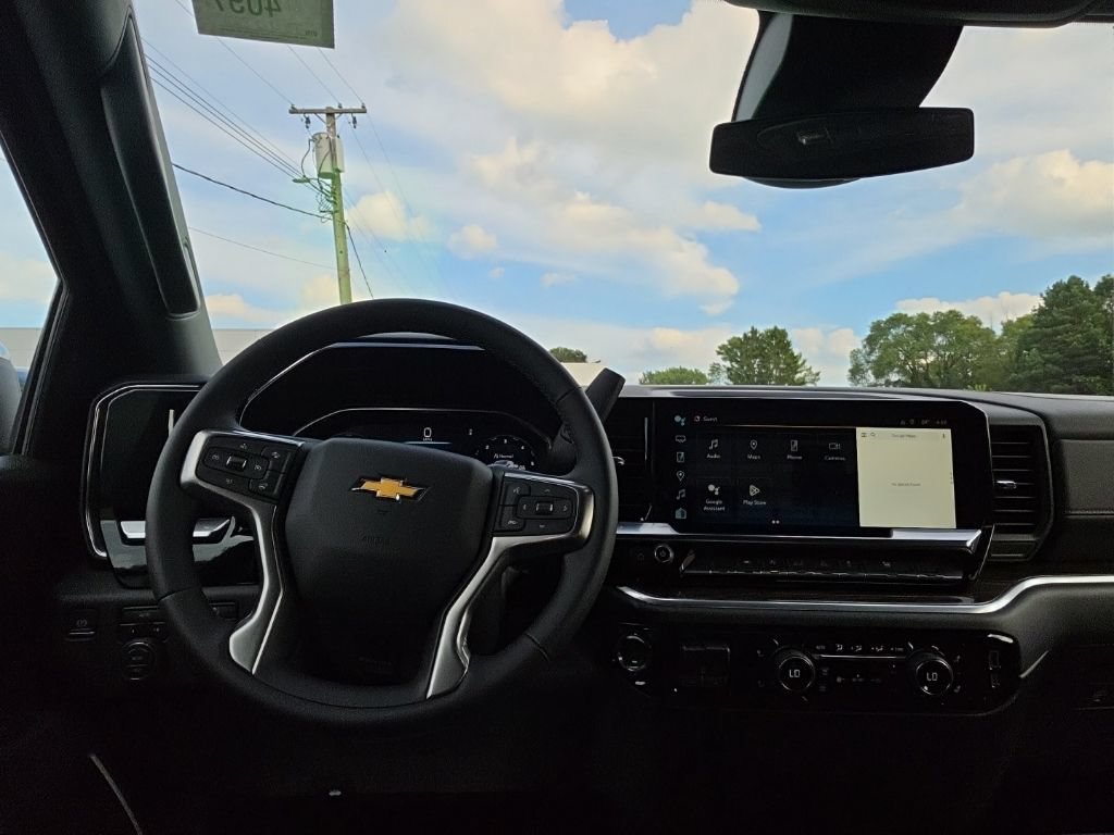 New 2026 Chevrolet Silverado 1500 LT AWD/4WD image 11