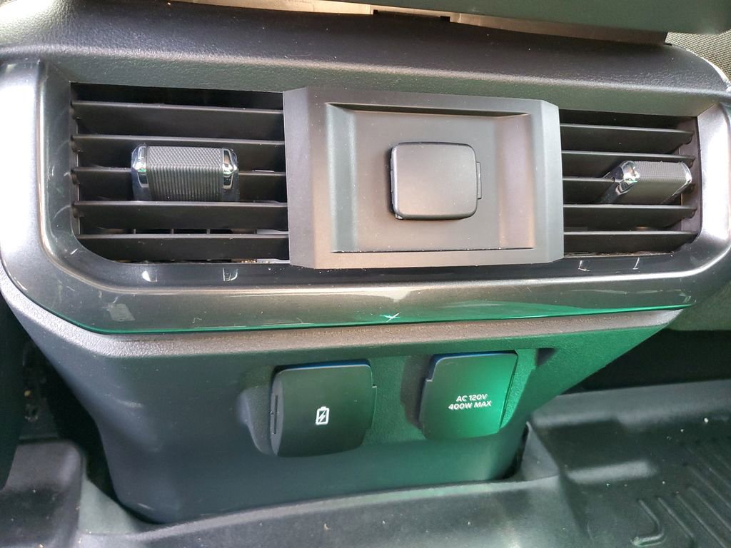 Used 2022 Ford F150 XLT w/ Equipment Group 302A High image 10