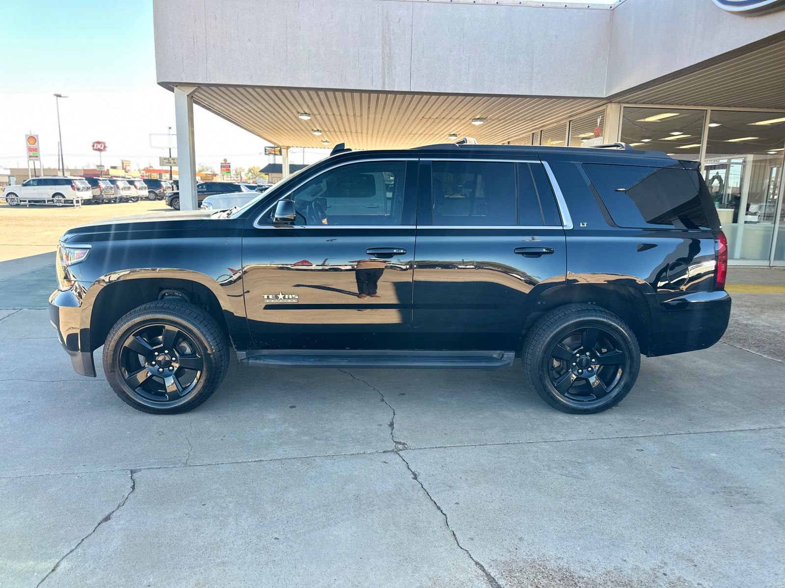 Used 2018 Chevrolet Tahoe LT w/ Texas Edition Package image 8