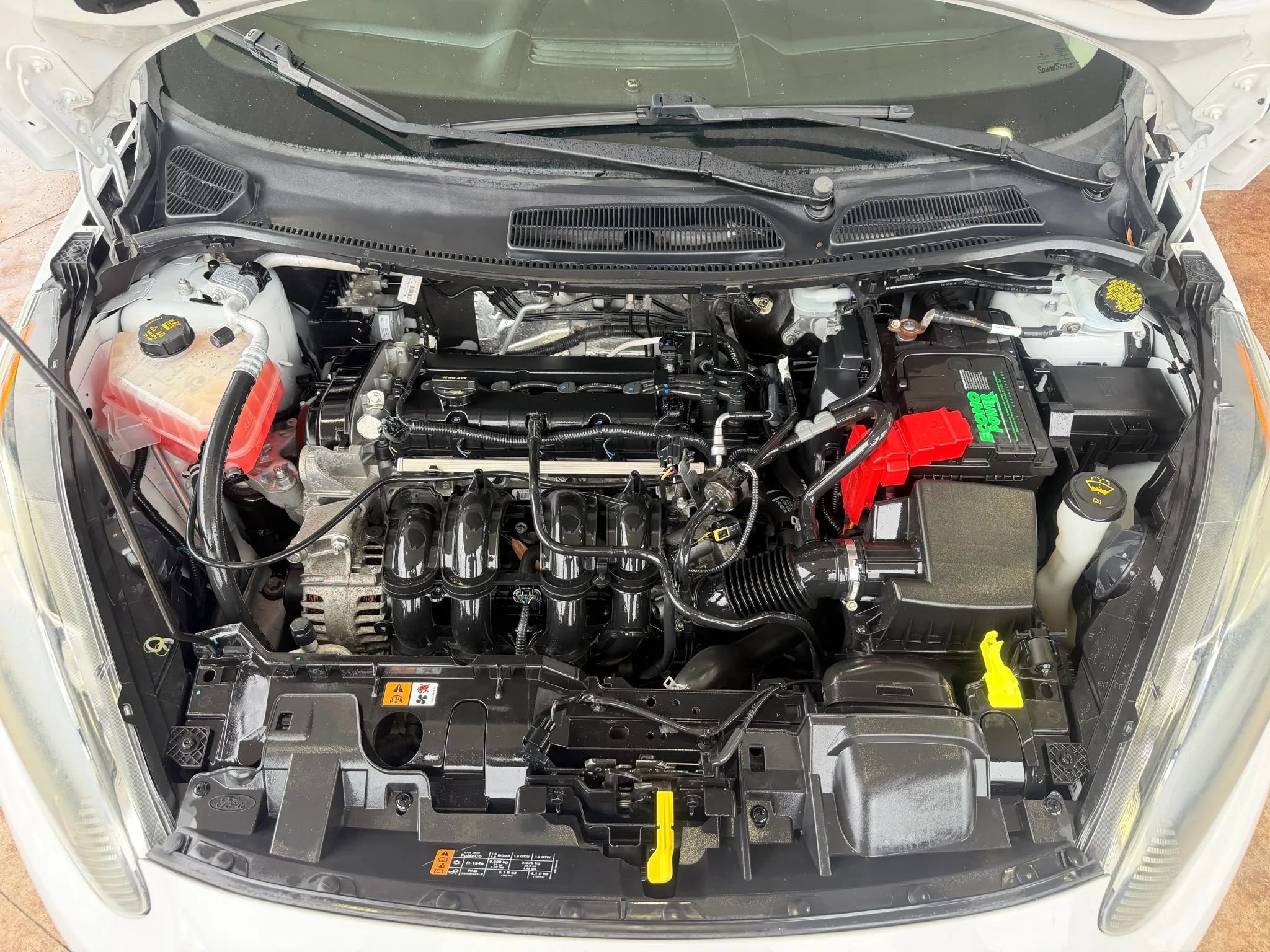 Used 2018 Ford Fiesta SE image 26