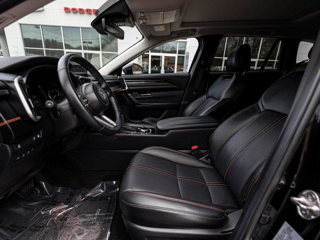 Used 2025 MAZDA CX-50 AWD 2.5 Hybrid w/ Premium Pkg image 26