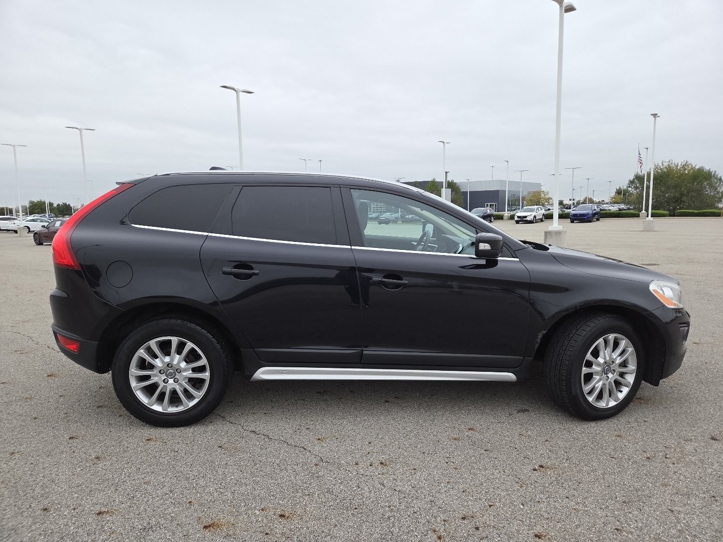Used 2010 Volvo XC60 T6 AWD/4WD image 15