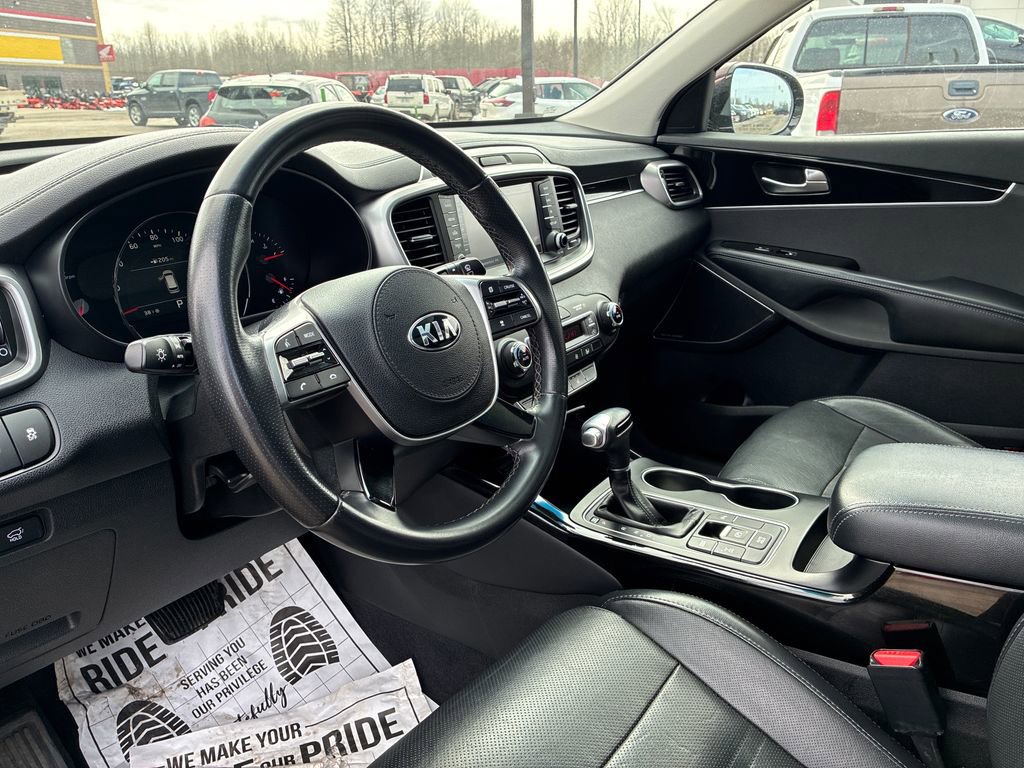 Used 2019 Kia Sorento SX image 14
