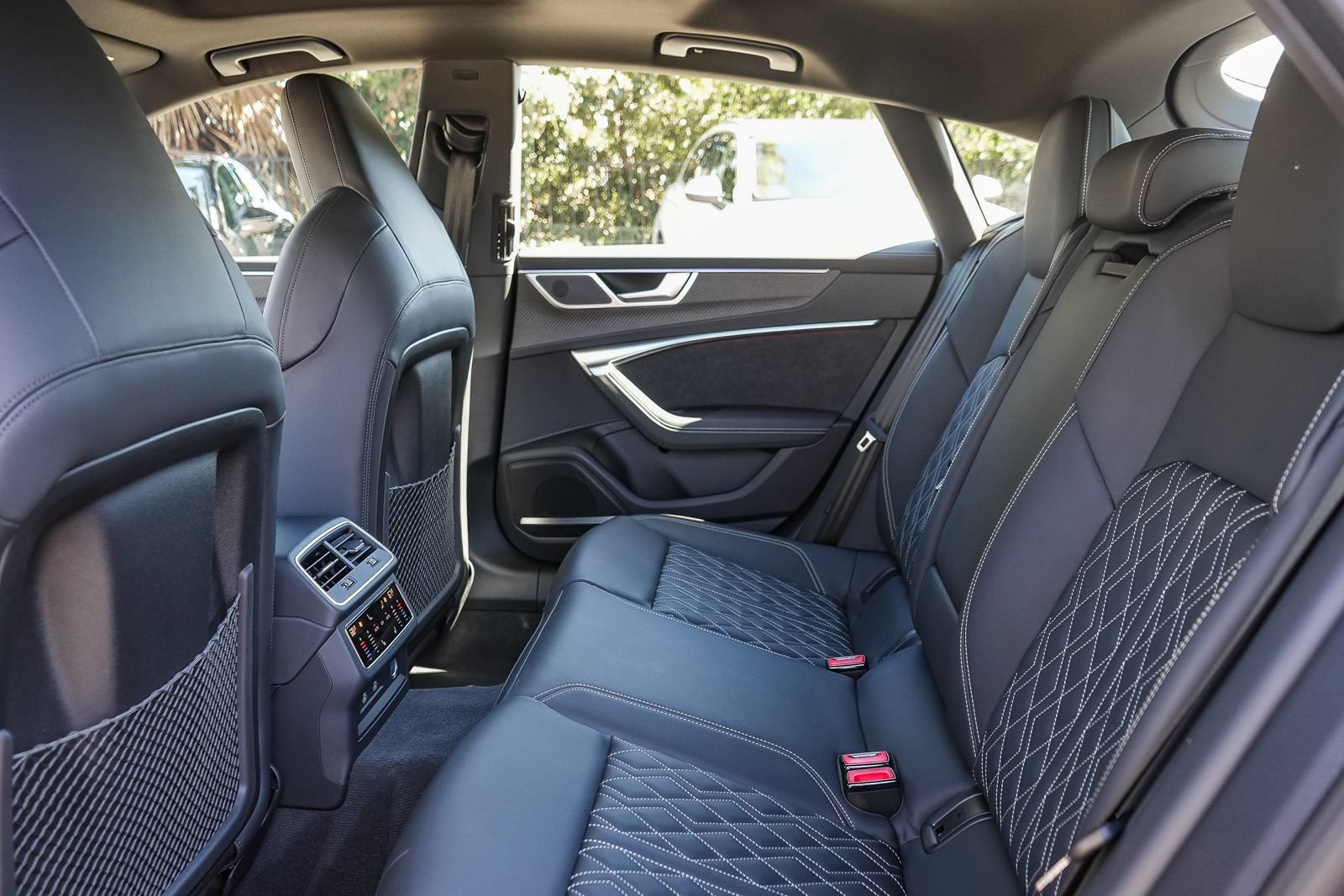 Used 2025 Audi S7 Premium Plus AWD/4WD image 19