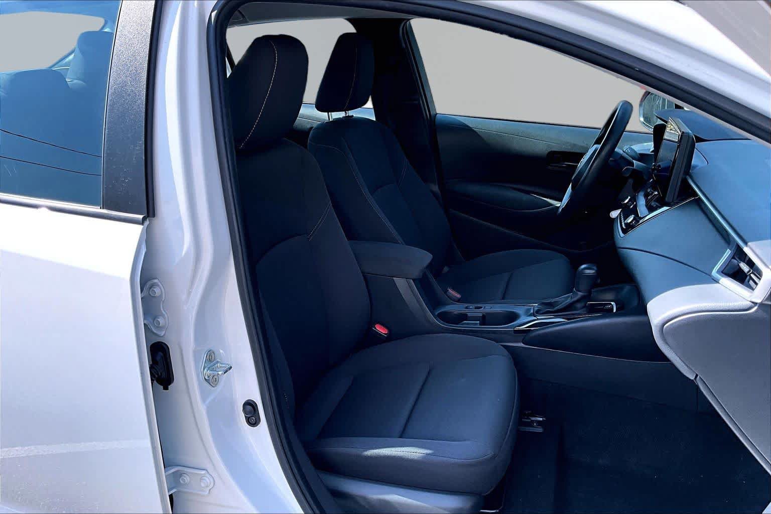 Certified 2024 Toyota Corolla LE FWD image 9