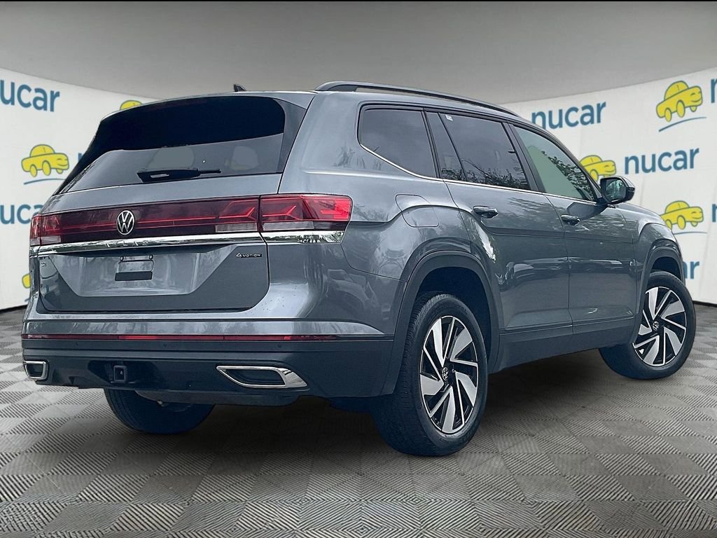 Used 2025 Volkswagen Atlas SE AWD/4WD image 6