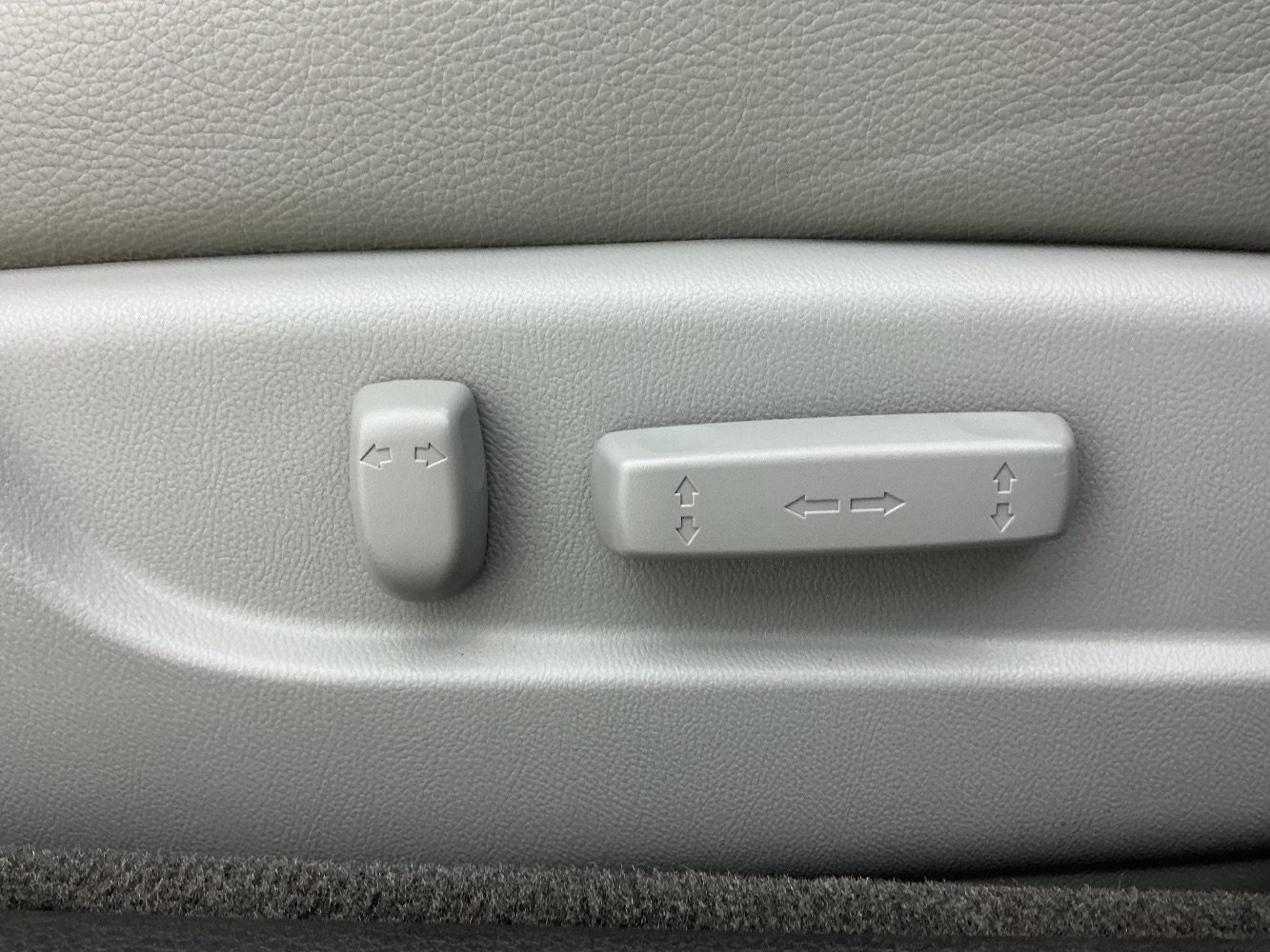 Used 2015 Acura TLX V6 FWD image 42