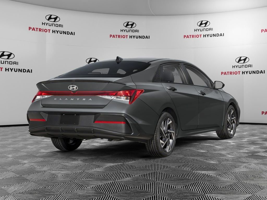 New 2026 Hyundai Elantra Sport FWD image 2