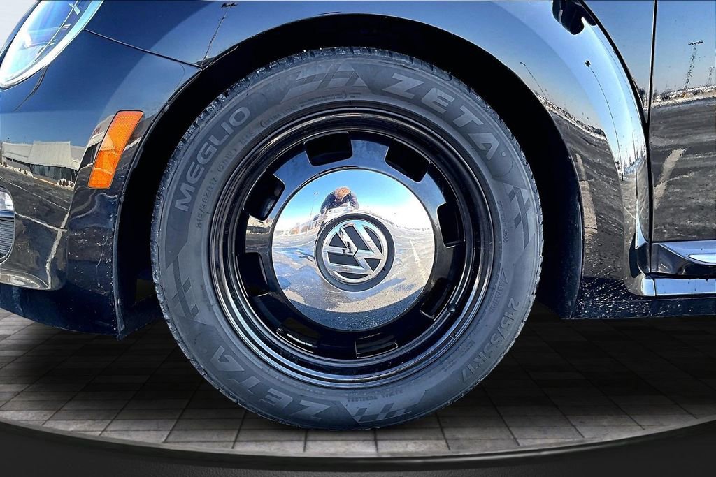 Used 2016 Volkswagen Beetle 1.8T S image 9